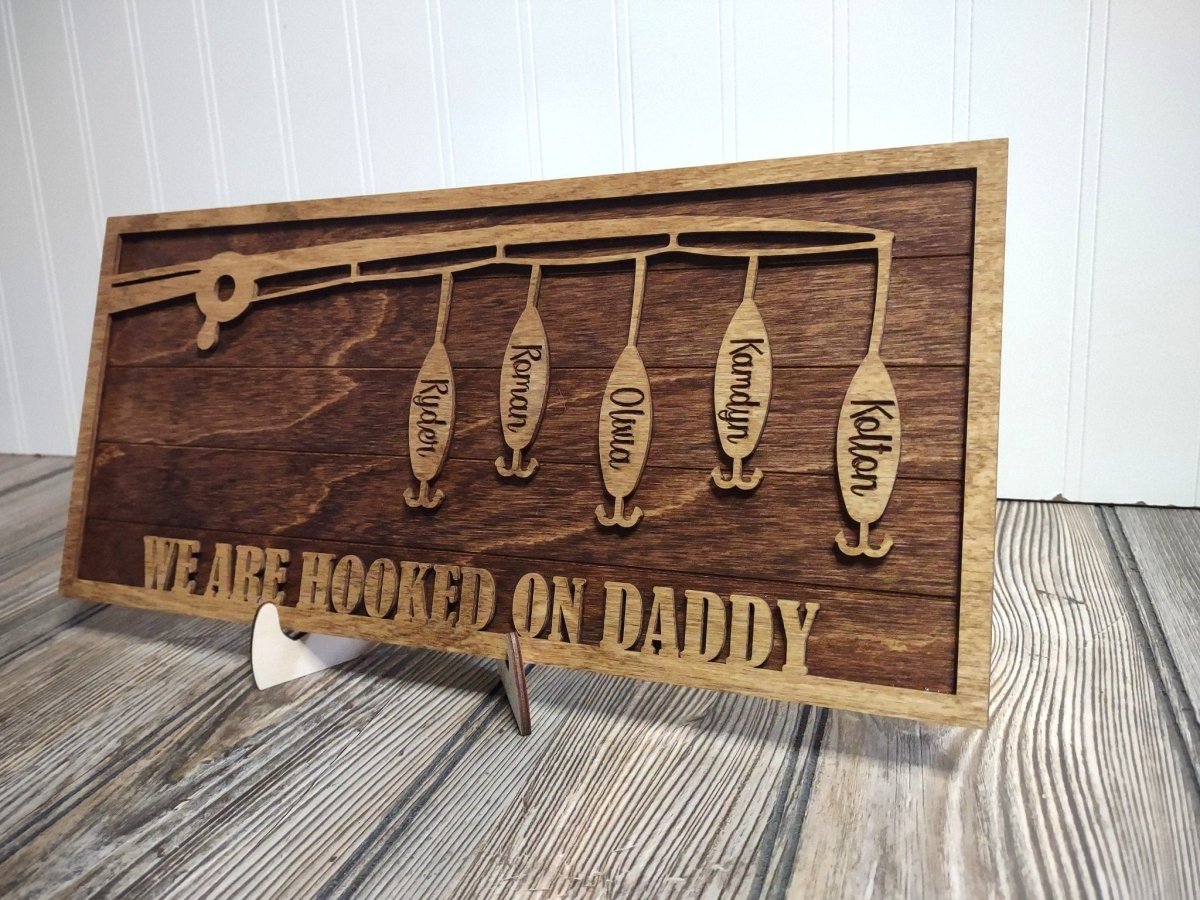 Christmas Gift Fishing Sign, gift for dad, from kids, wife, hooked on daddy, birthday present for grandpa, papa, stepdad, wood sign, fisher