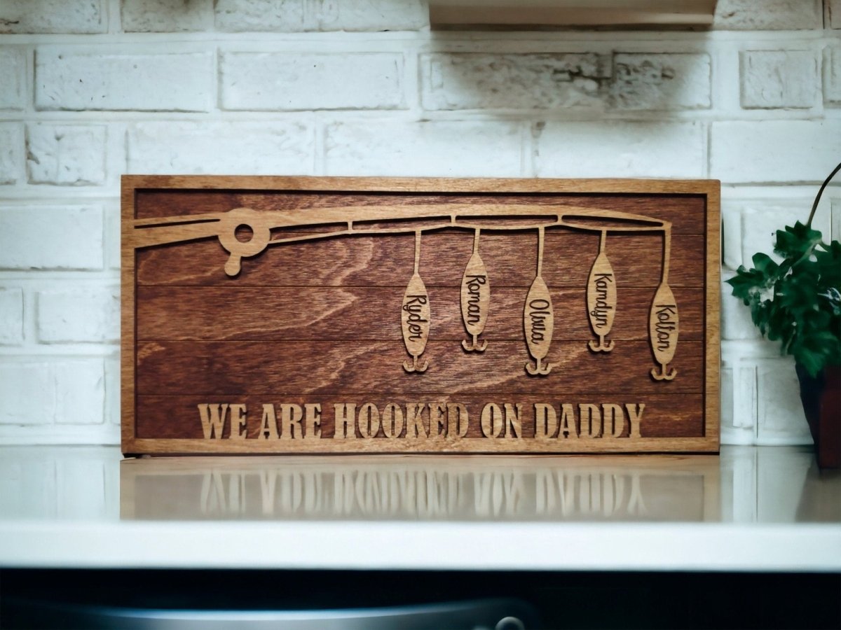 Christmas Gift Fishing Sign, gift for dad, from kids, wife, hooked on daddy, birthday present for grandpa, papa, stepdad, wood sign, fisher