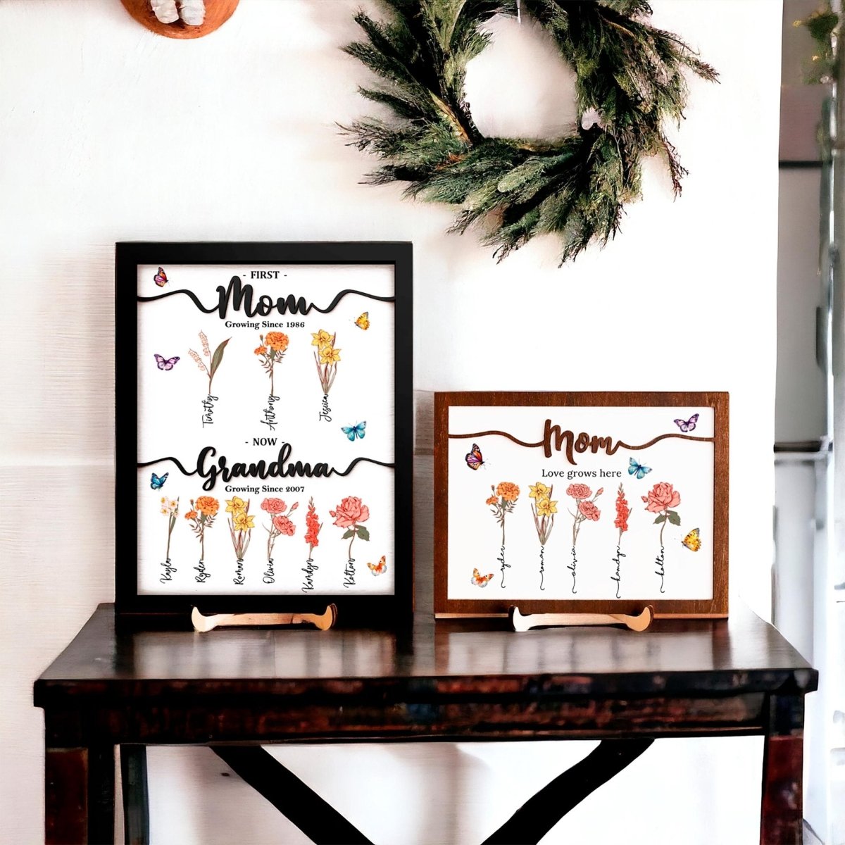 Personalized Birth Flower Sign, Custom Family Names, Wood Mom/Grandma Gift